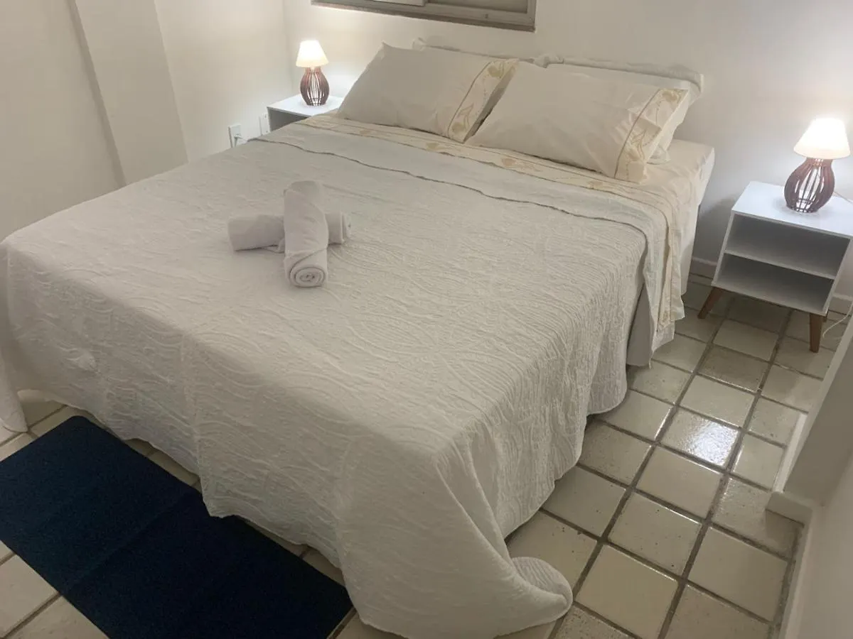Apartamento Cabo Frio - Conforto Pra 8 Ps, Praia E Natureza A Sua Porta, Com Wifi E Garagem!